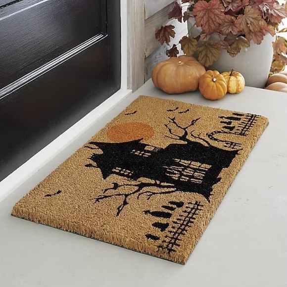 BNWT Crate & Barrel Haunted House Halloween Coir Doormat - Picture 1 of 3